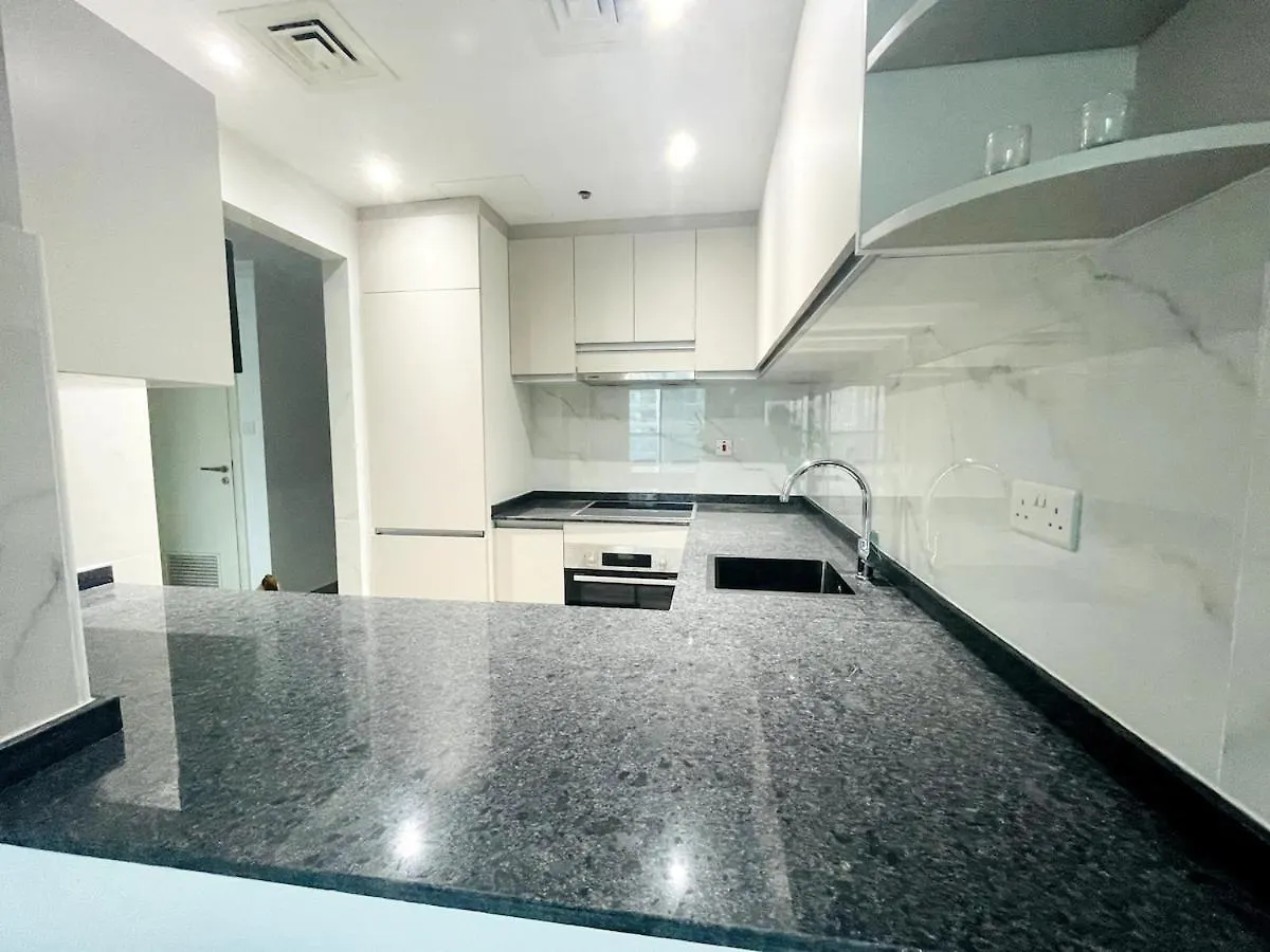 First Class - 1Br - Dubai Marina Apartment
